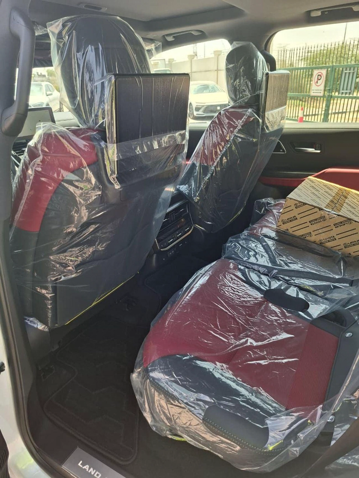 Toyota Land Cruiser VXR-13-0