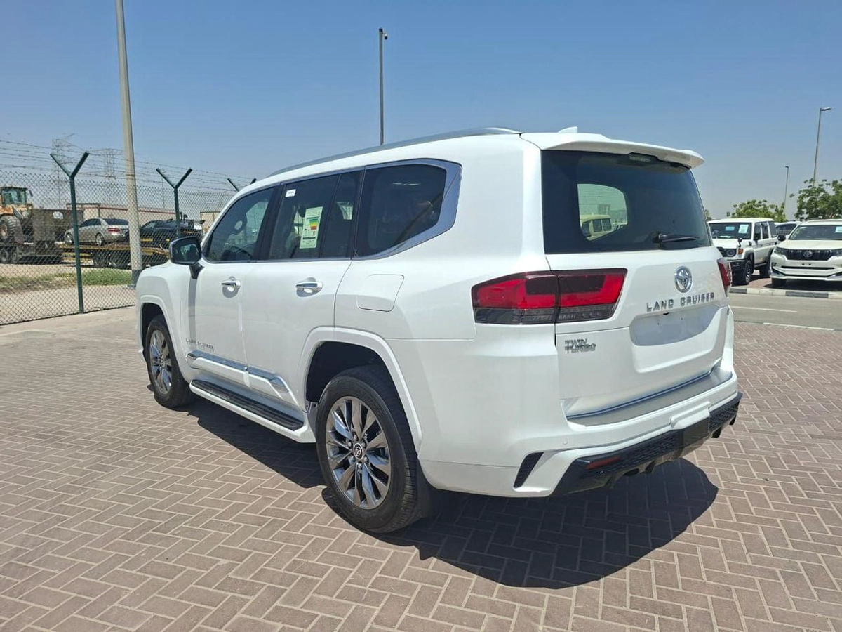 Toyota Land Cruiser VXR-17-0