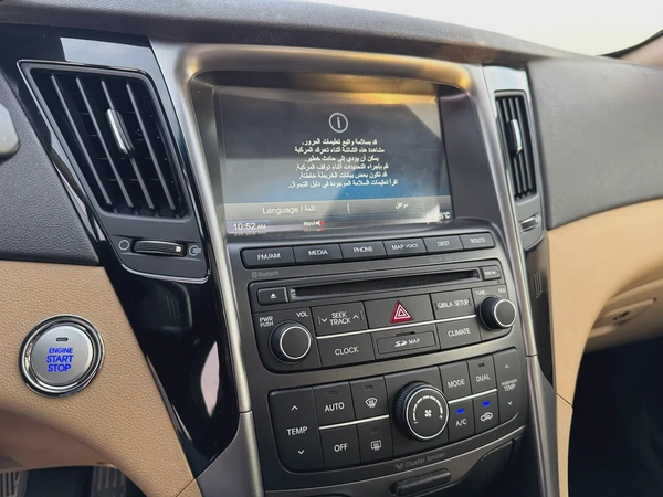 2014 GCC Hyundai Sonata Full options // Clean Car // No Accident// Well Maintained