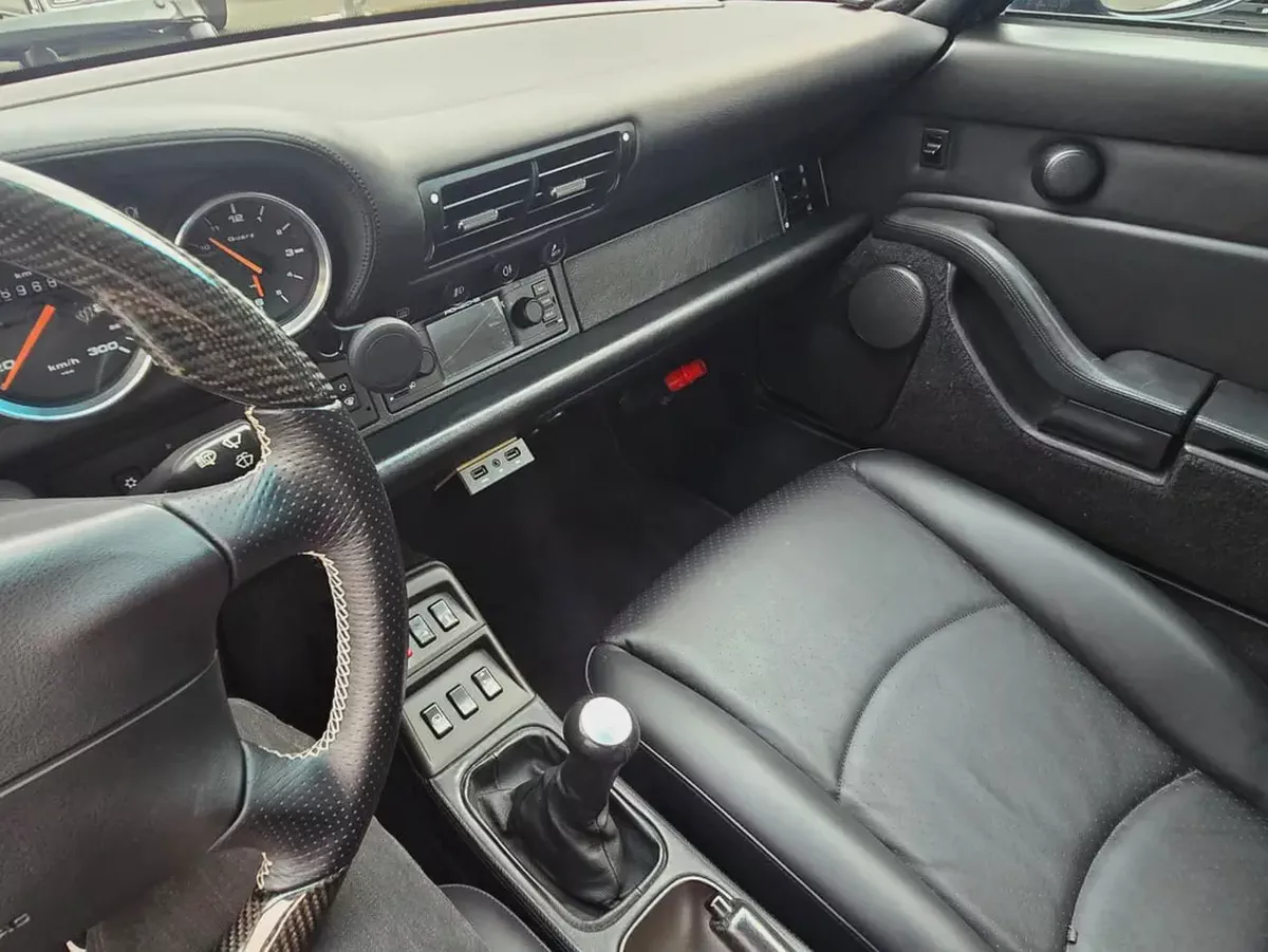 1996 Porsche 911 Carrera 4S (993) - Pristine Japanese Spec-5-5