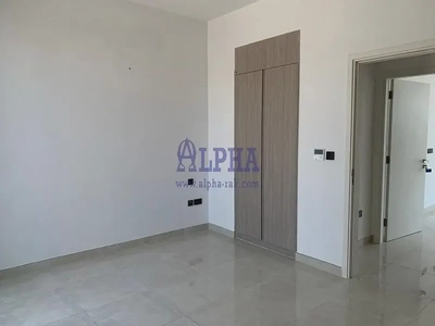Spacious| 2BR+maids|casino @partial sea view-4