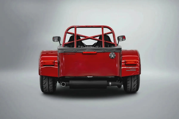 CASH: 355,000 AED | 2025 Caterham 485 Final Edition /  Only 60 Units Worldwide / Caterham Warranty