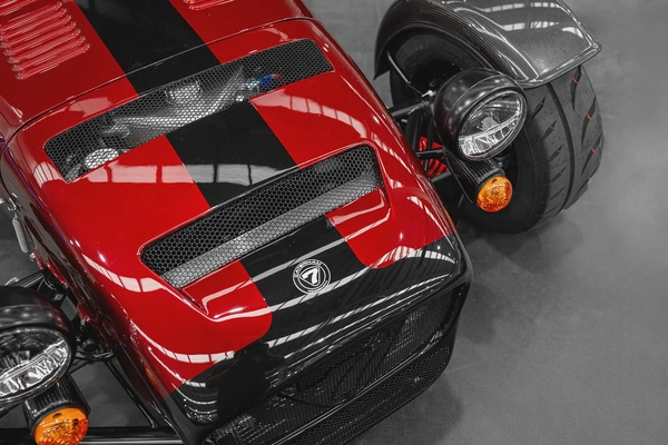 CASH: 355,000 AED | 2025 Caterham 485 Final Edition /  Only 60 Units Worldwide / Caterham Warranty