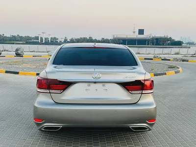 2017 Lexus LS 460, American specifications, in excellent condition-7