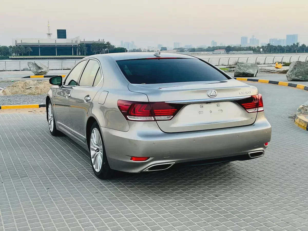 2017 Lexus LS 460, American specifications, in excellent condition-6-6