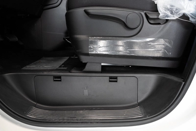 Hyundai STARIA 2025 – Diesel – Automatic – 3-Seater Van-16