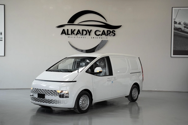 Hyundai STARIA 2025 – Diesel – Automatic – 3-Seater Van
