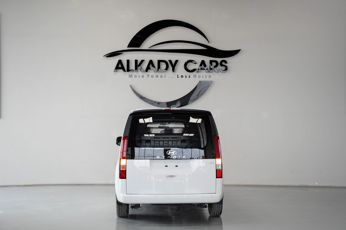 Hyundai STARIA 2025 – Diesel – Automatic – 3-Seater Van-4-4