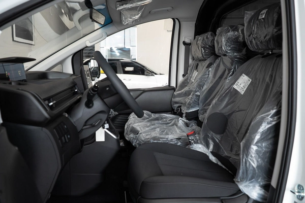 Hyundai STARIA 2025 – Diesel – Automatic – 3-Seater Van