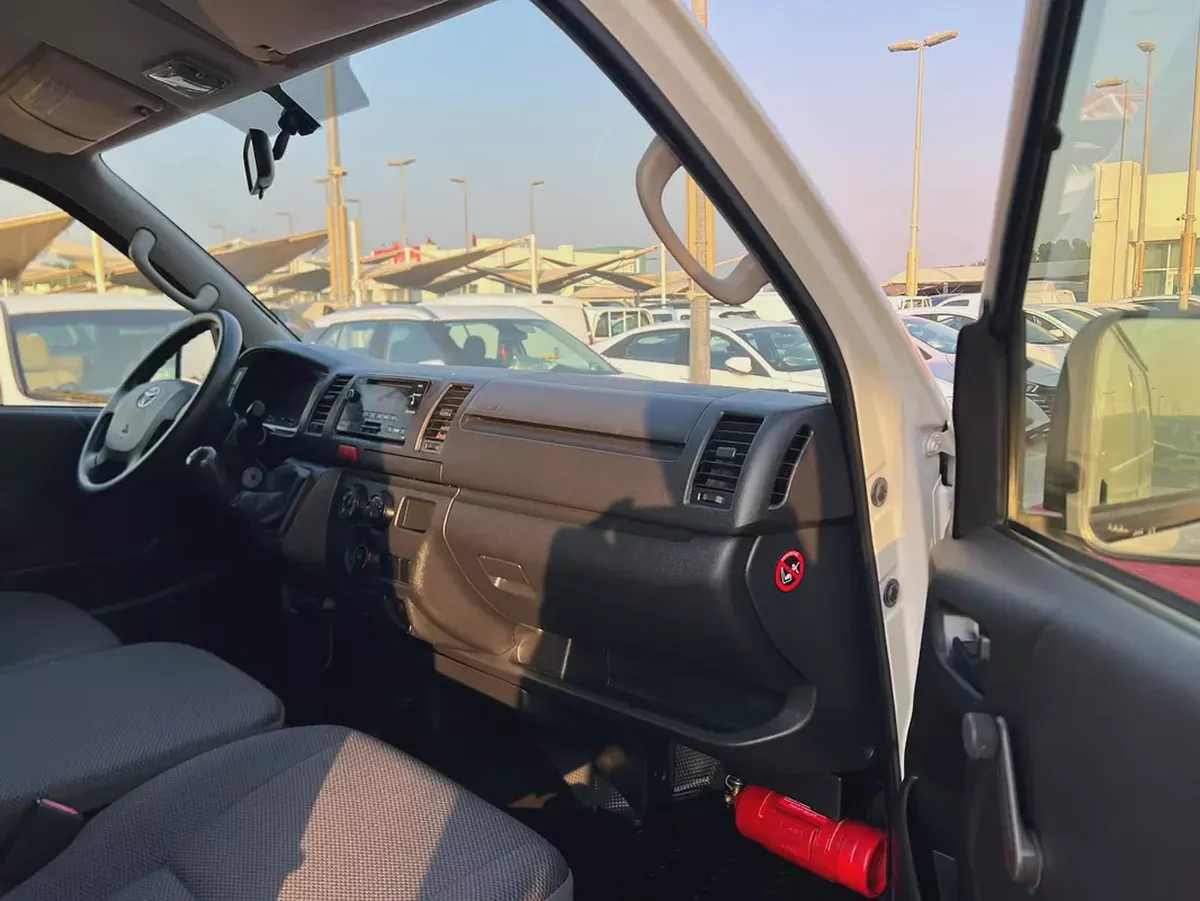 2021 Toyota Hiace | Manual | Cargo Van  | GCC | Reg#1185-8-8