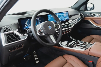2026 BMW X7 40i xDrive M-Sport Pro / BMW Warranty and Service Contract-6