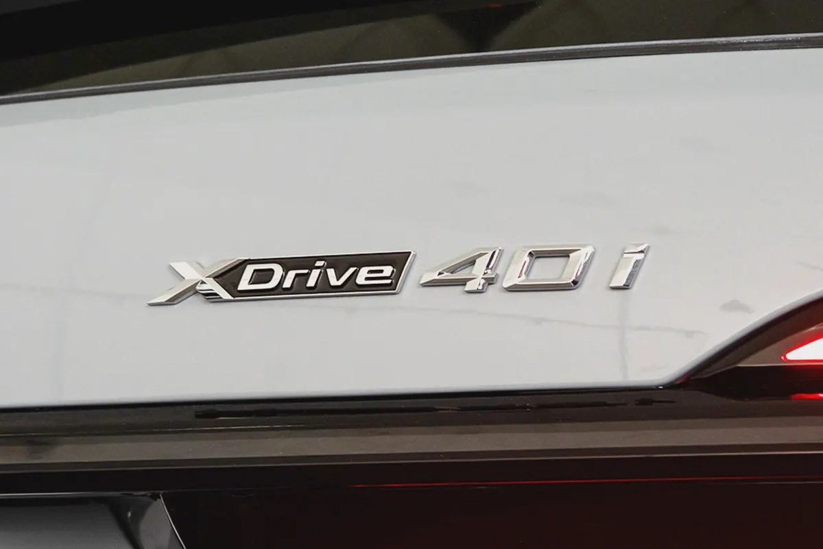 2026 BMW X7 40i xDrive M-Sport Pro / BMW Warranty and Service Contract-15-15
