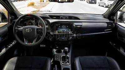 Toyota Hilux GR SPORT-16