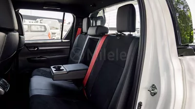Toyota Hilux GR SPORT-18
