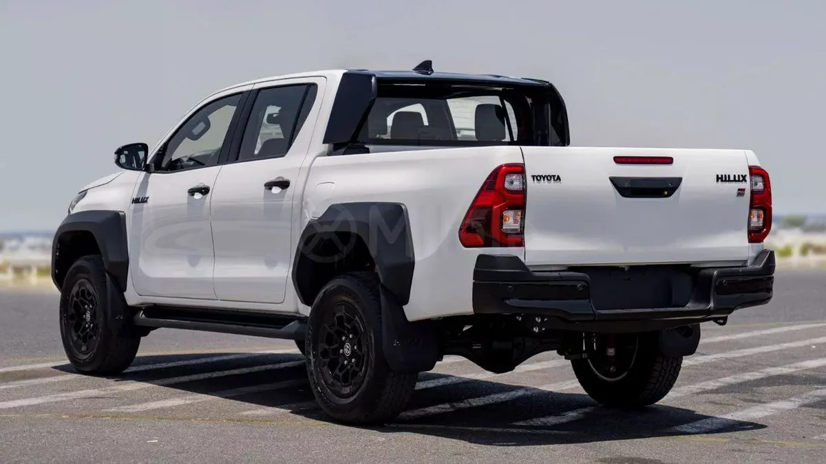 Toyota Hilux GR SPORT-11-11