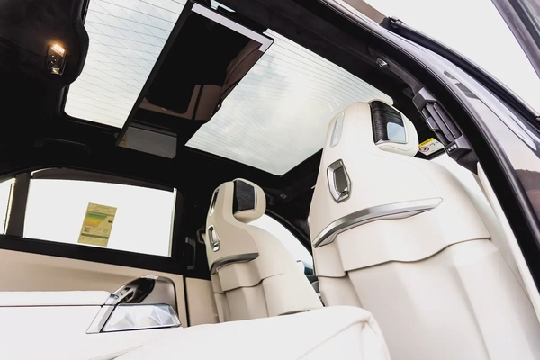 BMW 740i M Sport Individual – 2026 | GCC | Only 2,050 KM | 2 Years Warranty | AED 449,000