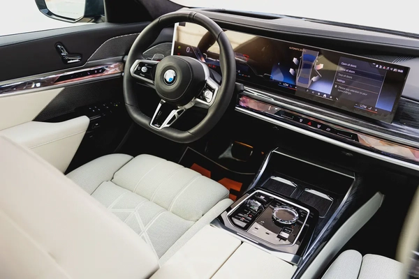 BMW 740i M Sport Individual – 2026 | GCC | Only 2,050 KM | 2 Years Warranty | AED 449,000
