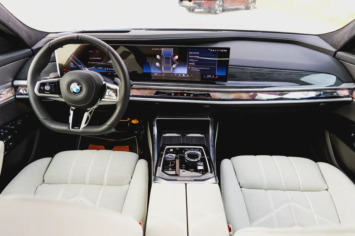 BMW 740i M Sport Individual – 2026 | GCC | Only 2,050 KM | 2 Years Warranty | AED 449,000-13-13