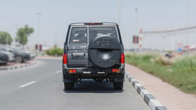 2026 Toyota Land Cruiser LC76 4.0L AT Petrol With Radar-Saudi Specs-4