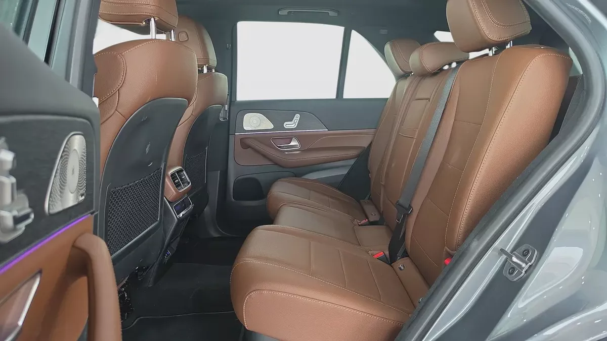 Mercedes-Benz GLE 450 4MATIC 2025 | GCC Specs | 7 Seater SUV | Almost New | VSB 36900-11-11