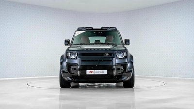 Land Rover Defender 110 S-8