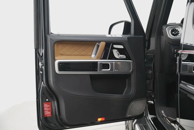 2023 MERCEDES BENZ AMG G63-12