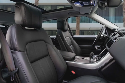 2,703 P.M |  Range Rover Sport HSE | 0% Downpayment | Amazing Condition!-10