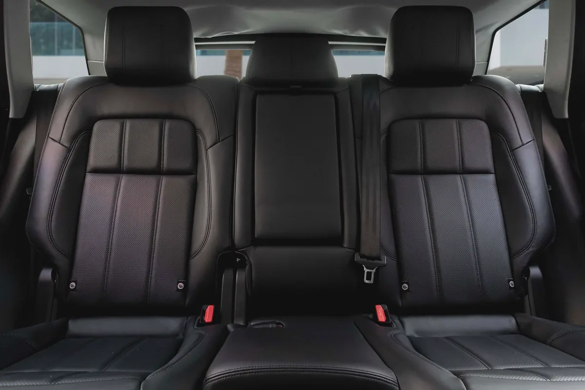 2,703 P.M |  Range Rover Sport HSE | 0% Downpayment | Amazing Condition!-11-11