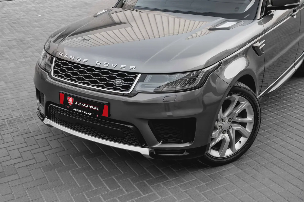2,703 P.M |  Range Rover Sport HSE | 0% Downpayment | Amazing Condition!-6-6