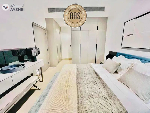 Fully furnished 1bhk •• 2 washroom •• nice view •• luxurious furniture
