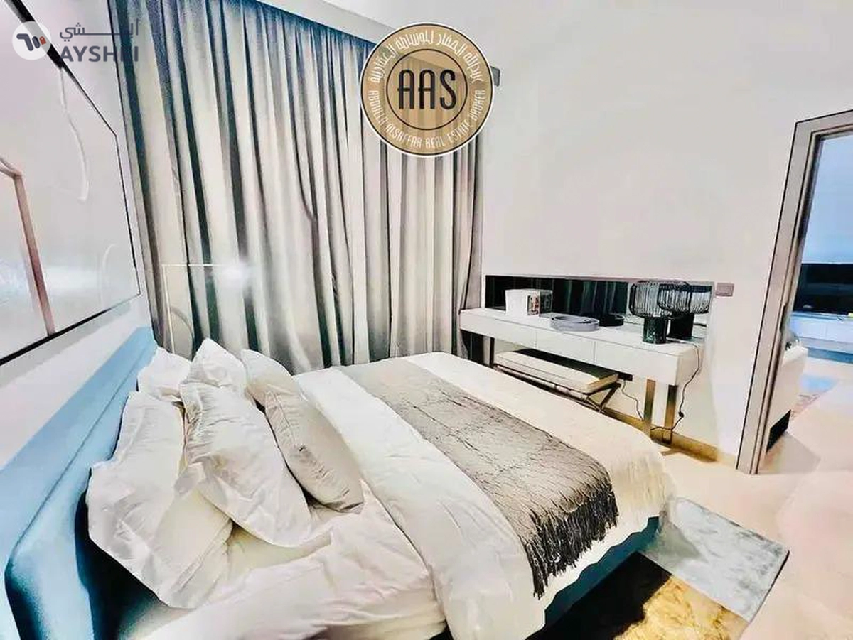Fully furnished 1bhk •• 2 washroom •• nice view •• luxurious furniture-1-1