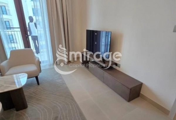 Fully Furnished 1BR APT | Premium Location