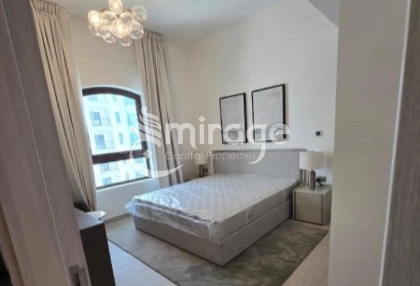 Fully Furnished 1BR APT | Premium Location
