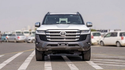 Toyota Land Cruiser LC300 VX 4.0P AT MY2025 – GREY-1