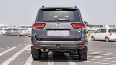 Toyota Land Cruiser LC300 VX 4.0P AT MY2025 – GREY-8