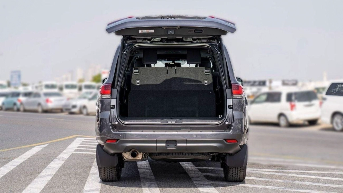 Toyota Land Cruiser LC300 VX 4.0P AT MY2025 – GREY-11-0