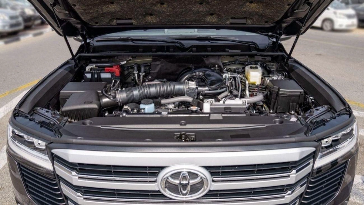 Toyota Land Cruiser LC300 VX 4.0P AT MY2025 – GREY-19-0