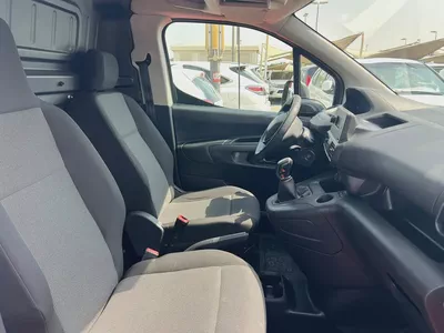2023 Peaugeot Partner | Diesel | Van | Manual | GCC | Ref#1131-9