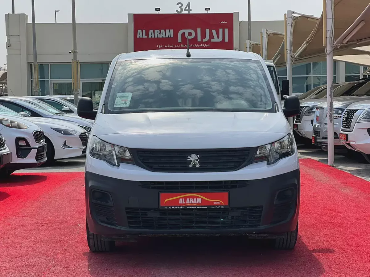 2023 Peaugeot Partner | Diesel | Van | Manual | GCC | Ref#1131-1-1