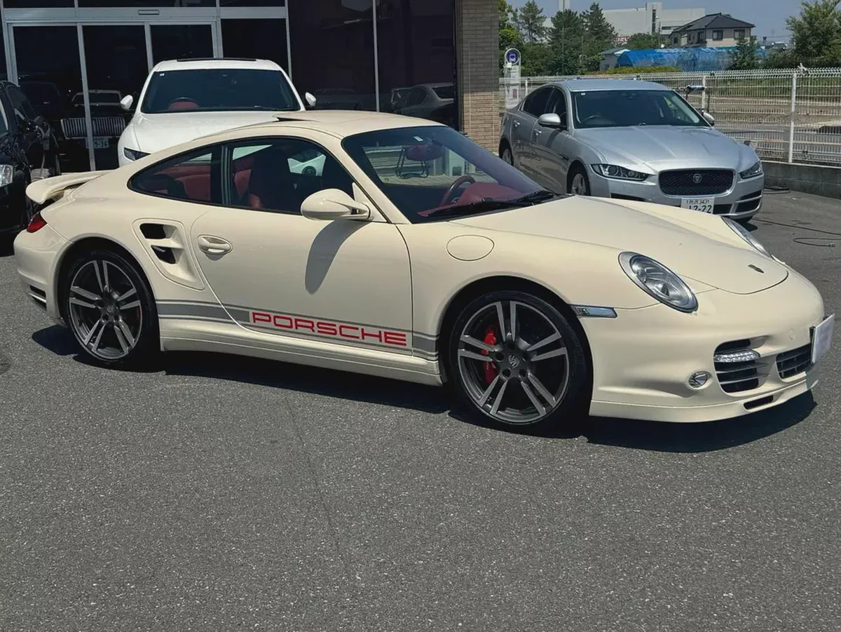 2011 Porsche 911 Turbo - Japanese Specs - Pristine Condition-2-2
