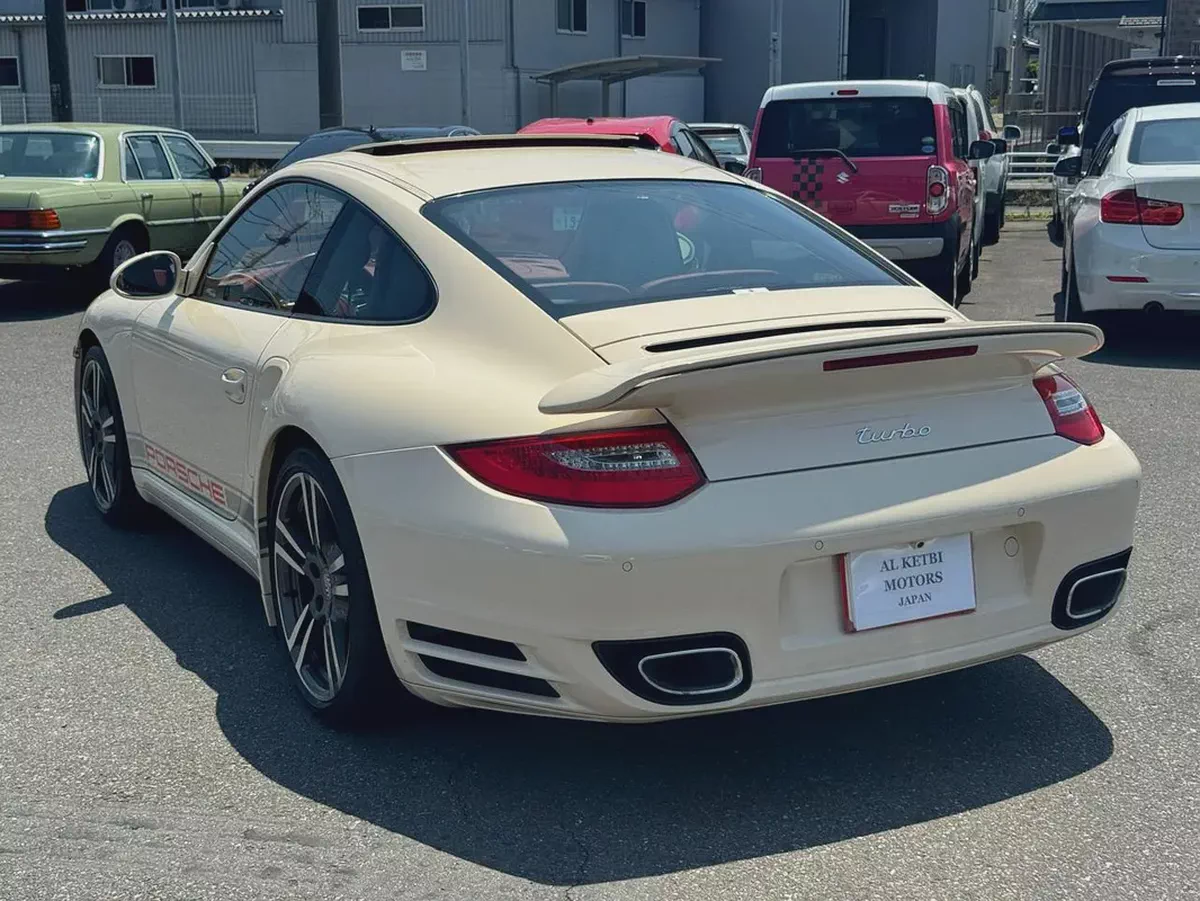2011 Porsche 911 Turbo - Japanese Specs - Pristine Condition-4-4