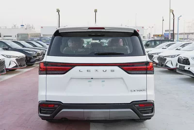 LEXUS LX700h | 2026 | GCC | SUV | 4WD | V6 3.5L Hybrid | with Auto parking-4