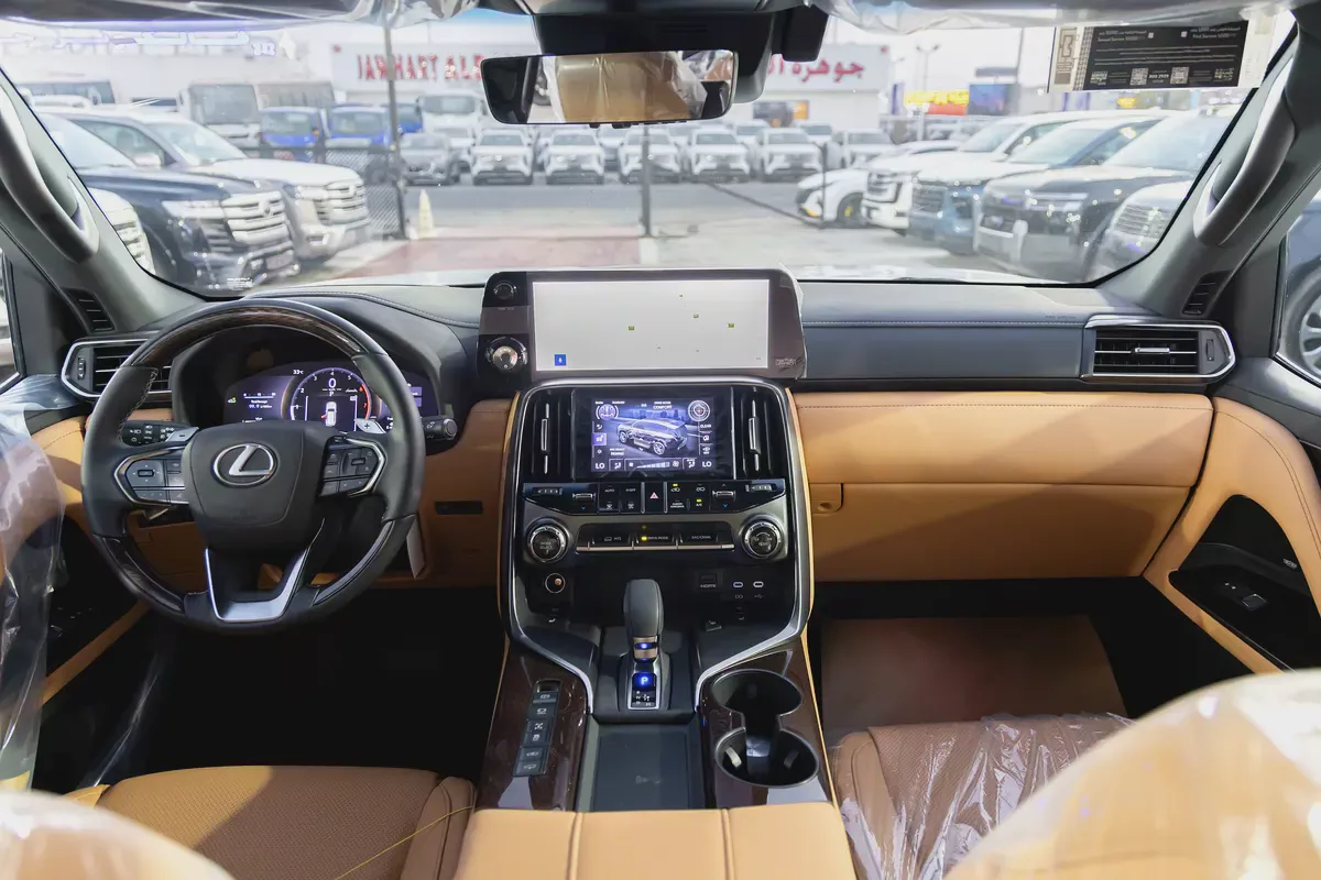 LEXUS LX700h | 2026 | GCC | SUV | 4WD | V6 3.5L Hybrid | with Auto parking-9-9
