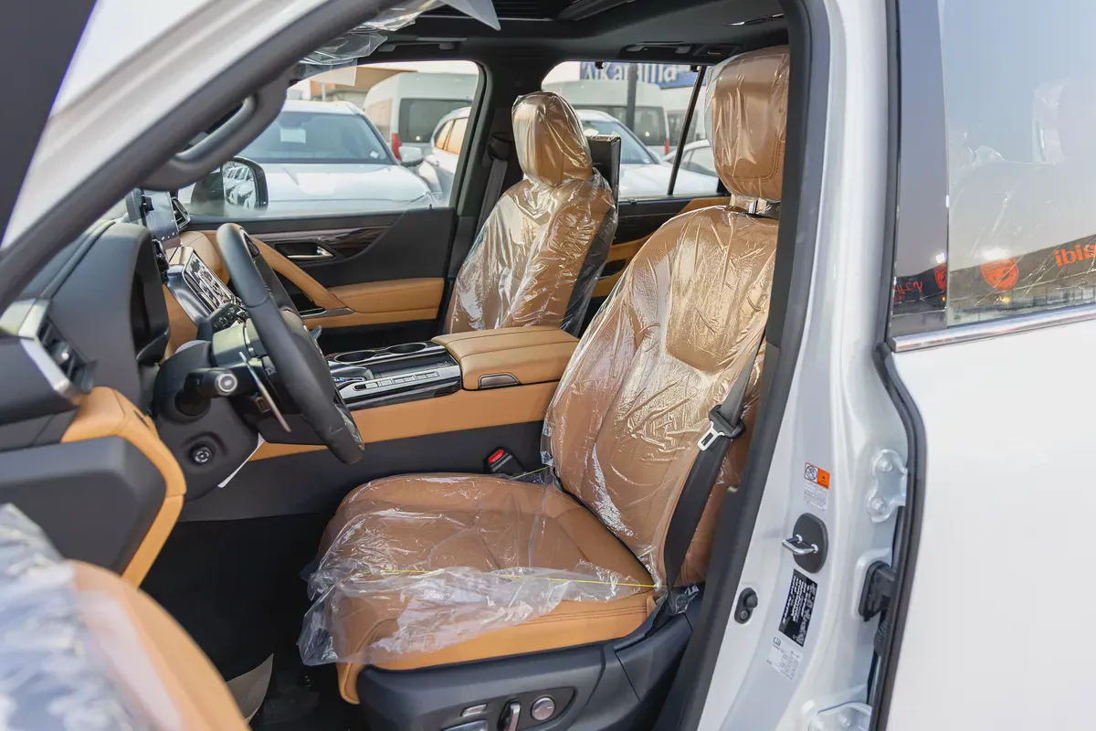 LEXUS LX700h | 2026 | GCC | SUV | 4WD | V6 3.5L Hybrid | with Auto parking-6-6