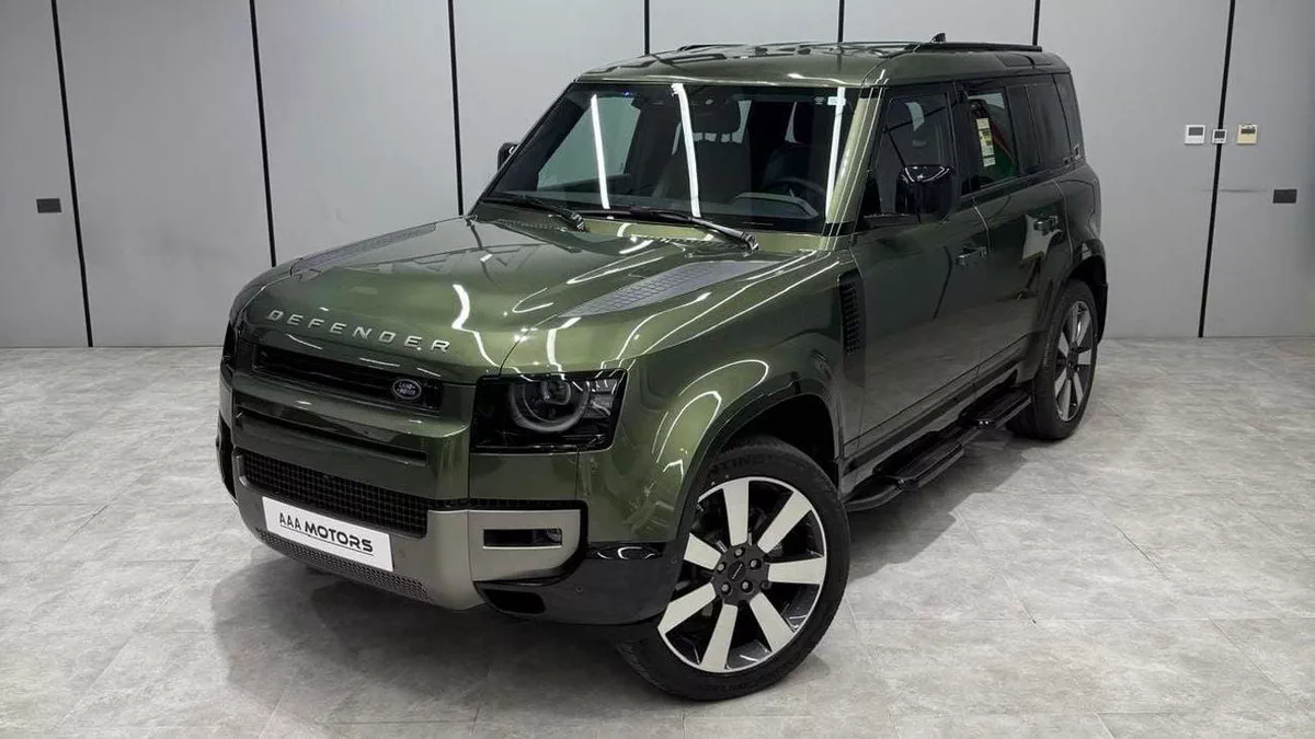 Land Rover Defender 110 X-DYNAMIC SE P300 GCC ALTAYER - 5 Years Warranty + Service Contract-1-0