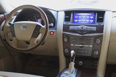 Nissan Patrol SE 2015 - GCC Specs - Excellent Condition-15