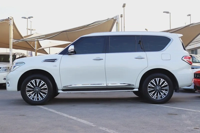 Nissan Patrol SE 2015 - GCC Specs - Excellent Condition-3