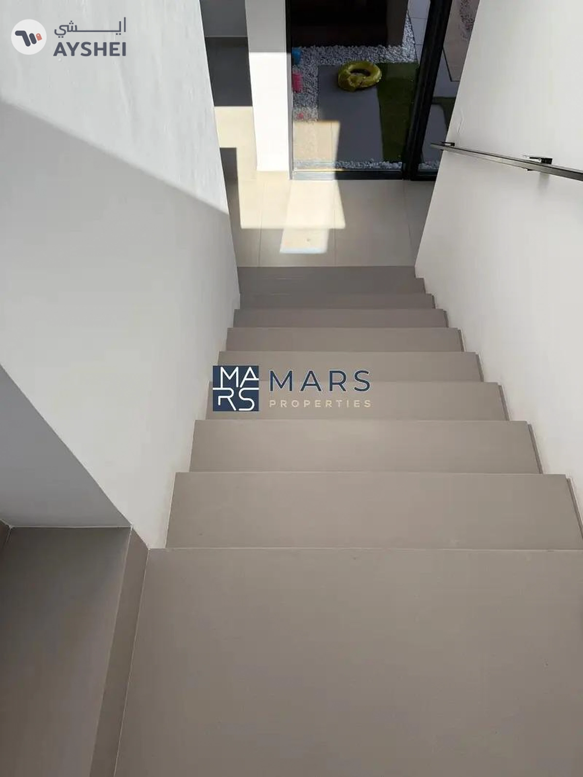 Landscaped Garden | Specious Layout | Ready To Move-11-11
