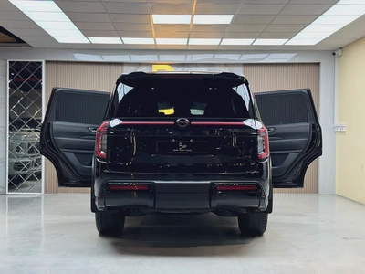 2025 Nissan Armada Platinum - American Specs - Pristine Condition-5