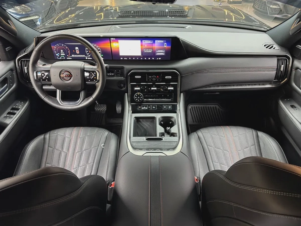 2025 Nissan Armada Platinum - American Specs - Pristine Condition